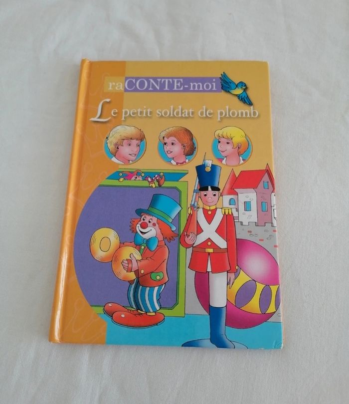 Livre Le petit soldat de plomb
