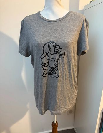 T-shirt loose gris avec motif Atchoum S ou 36