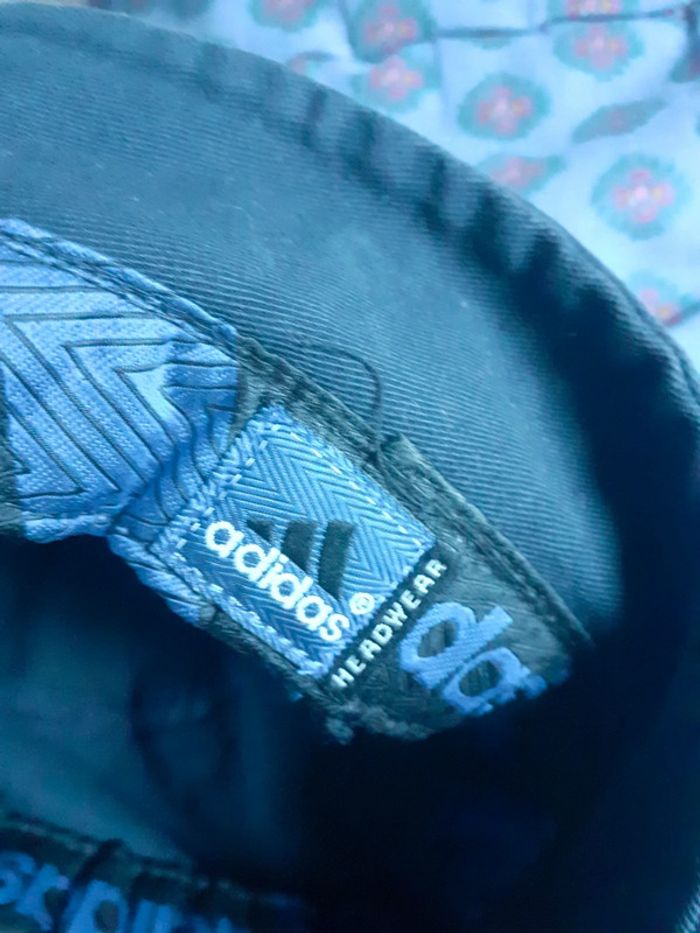 Bob Adidas bleu marine M - photo numéro 4