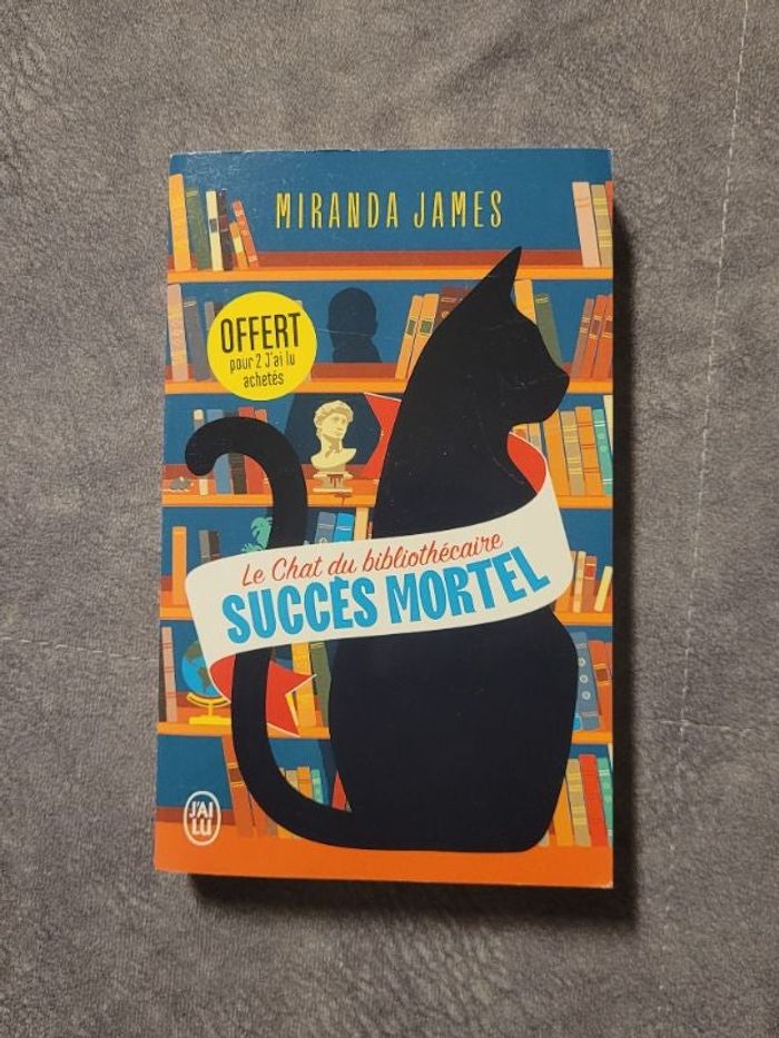 Le chat du bibliothécaire Succès Mortel