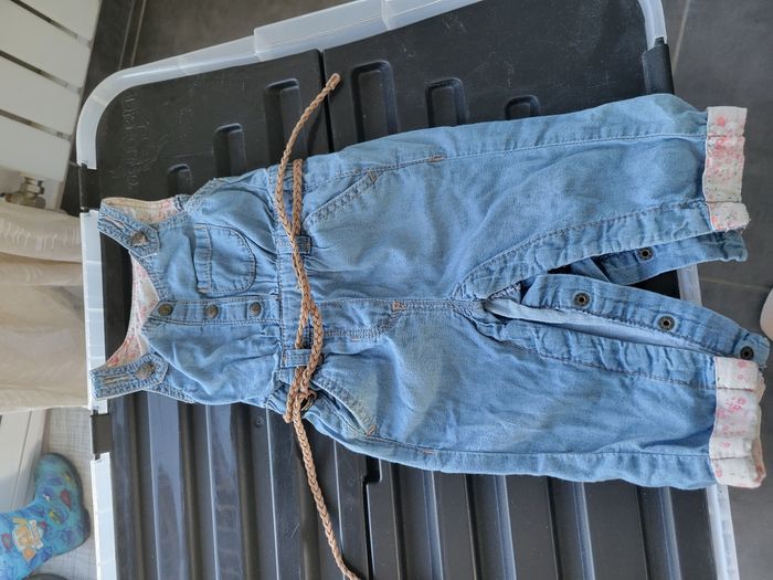Vêtements en lot bb fille 3 mois - photo numéro 4