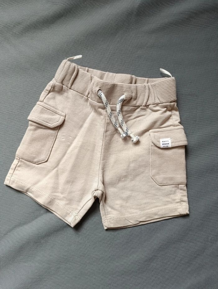 Short beige - photo numéro 2