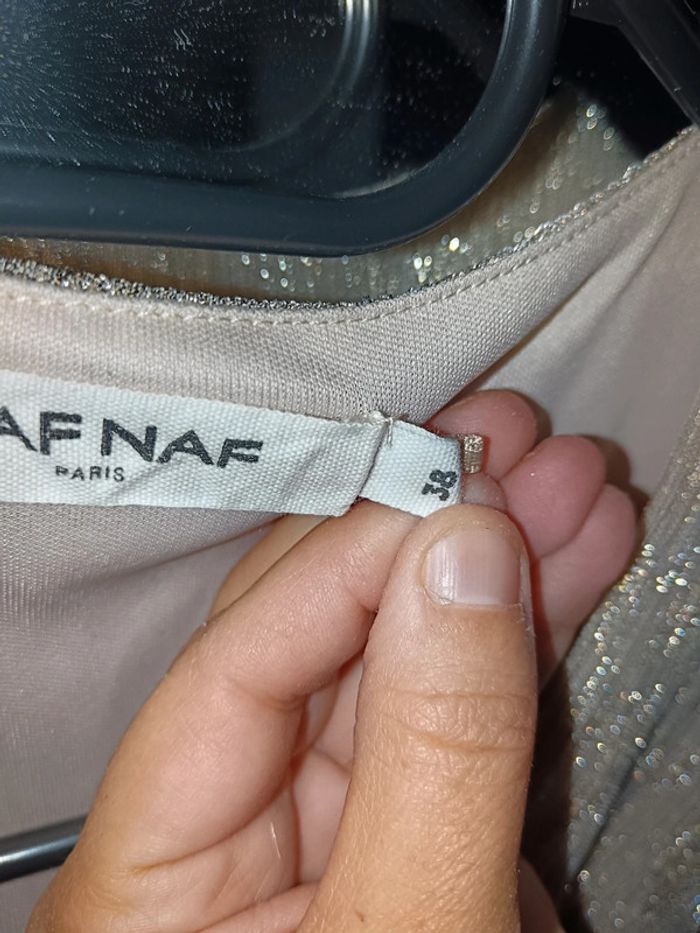 Robe dorée pour fêtes paillettes cache cœur naf naf taille 38 - photo numéro 4