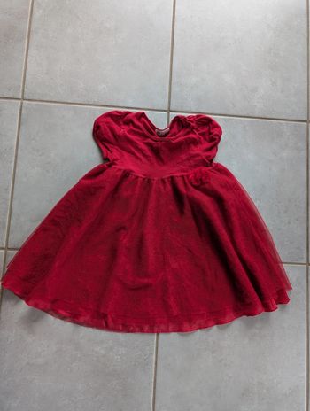 Robe rouge 6/8ans