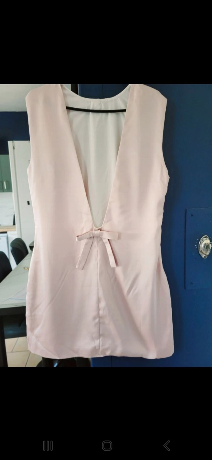 Robe chic dos nu - photo numéro 4
