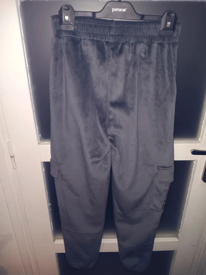 Jolie pantalon cargo taille s/m - photo numéro 4
