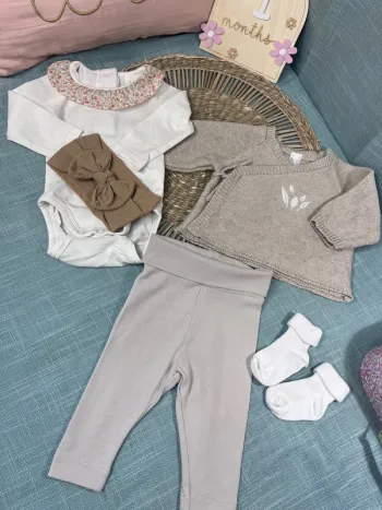 Ensemble taille 1 mois
