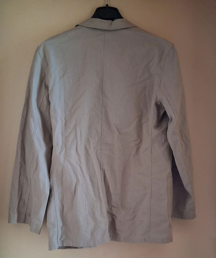 Jolie veste HSR taille 48 - photo numéro 3