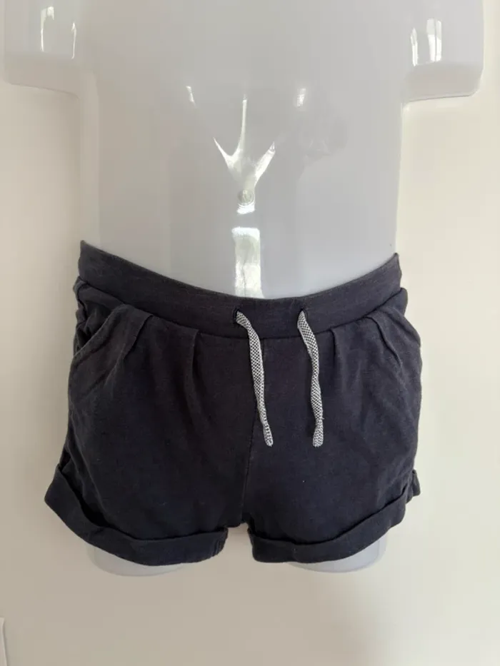 Short bébé Obaïbi – 18 mois (80 cm)