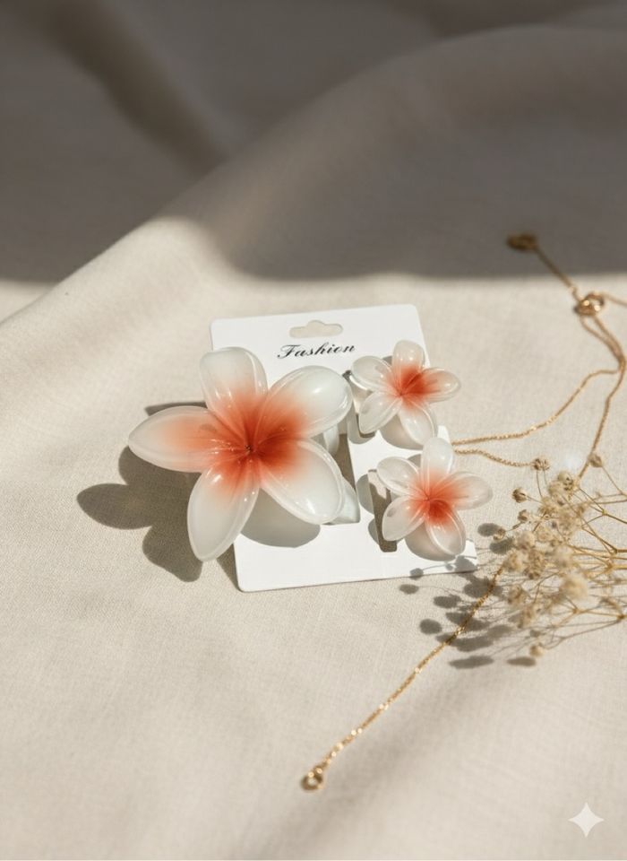 NOUVEAU ! Set Bijoux Fleur Plumeria - Rose Fuchsia & Blanc — Pince + 2 Boucles d'oreilles en Résine/Acrylique Brillante Idéal pour Soirées d'été et Festivals - photo numéro 3