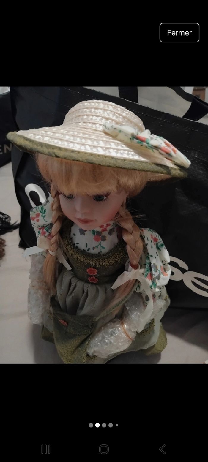 Poupée de collection - photo numéro 2