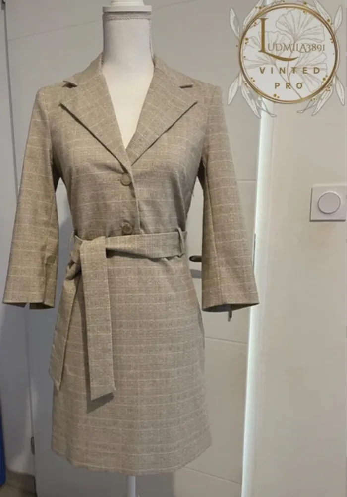 Robe tailleur Morgan beige 231-Reva.f T38