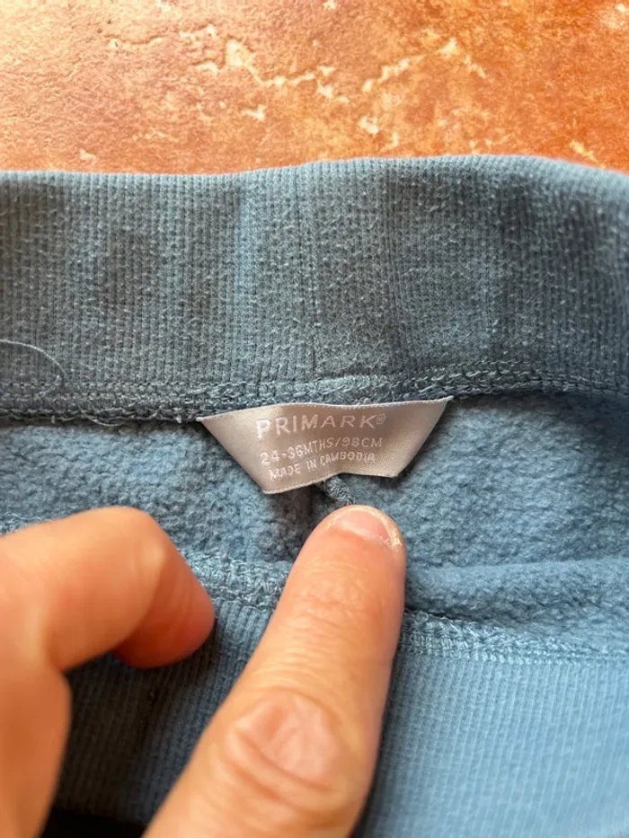 Lot 4 joggings Primark 2/3ans - photo numéro 6