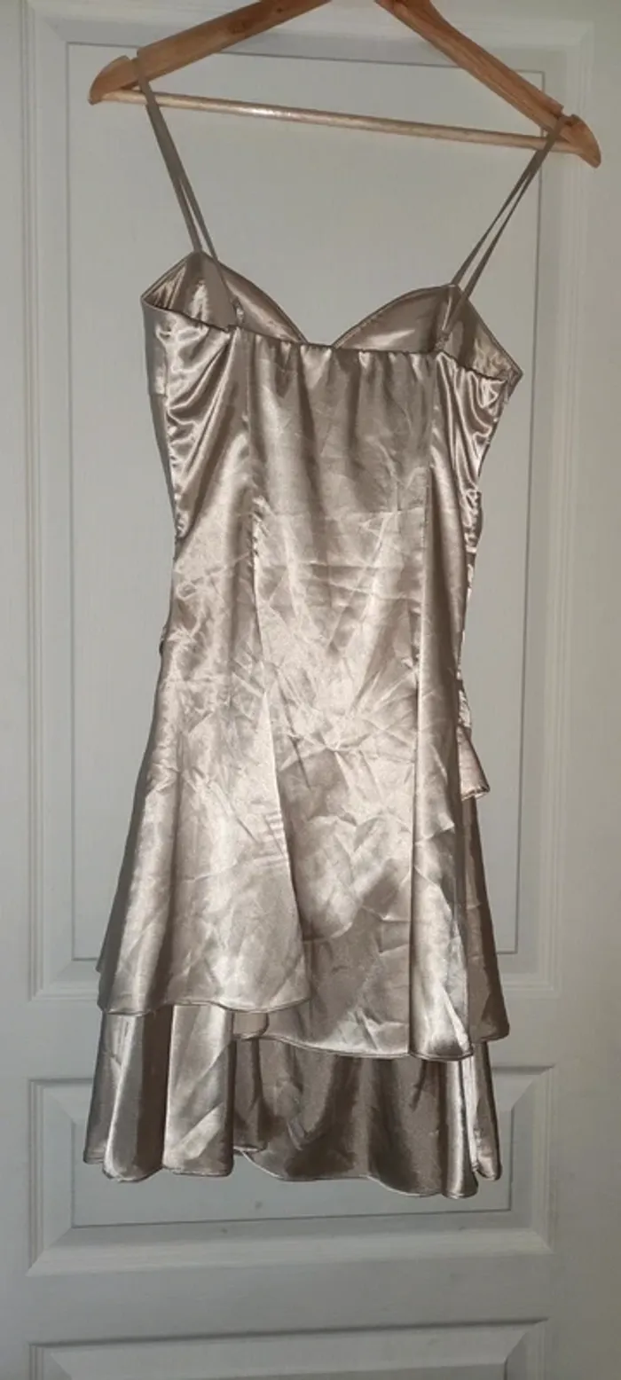 Robe à bretelles - photo numéro 2