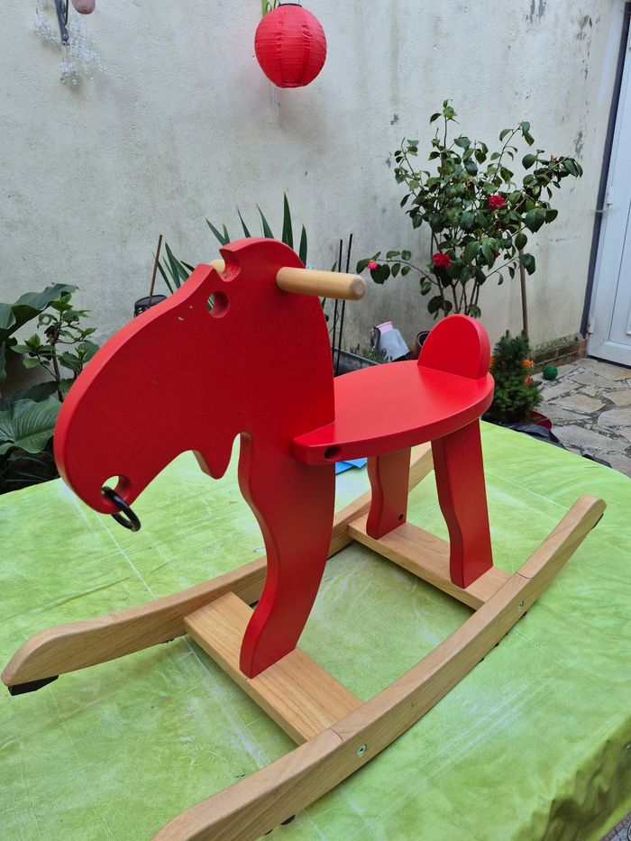 Cheval a bascule - photo numéro 2