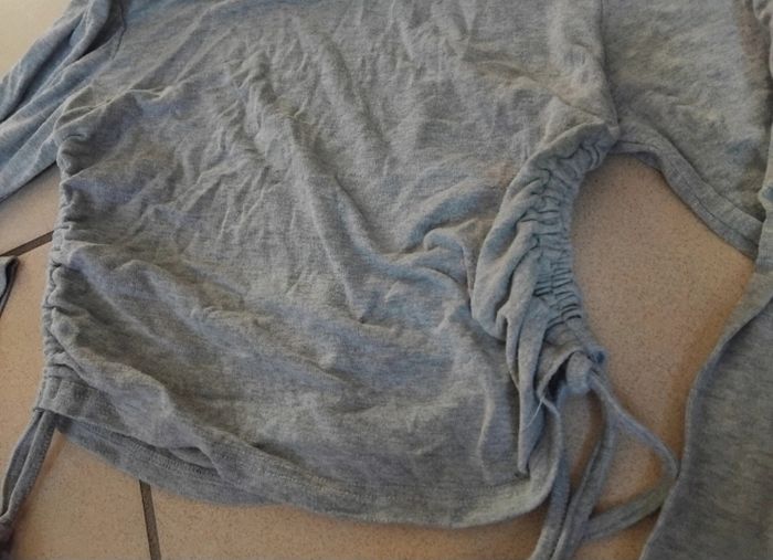 Crop top gris shein - photo numéro 2