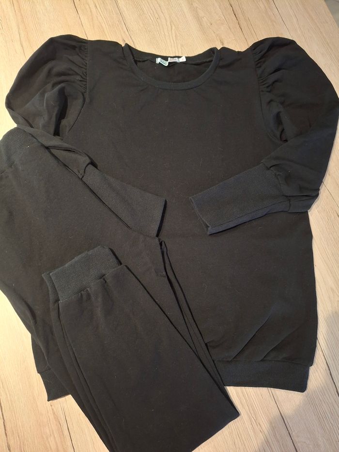 Ensemble jogging noir M