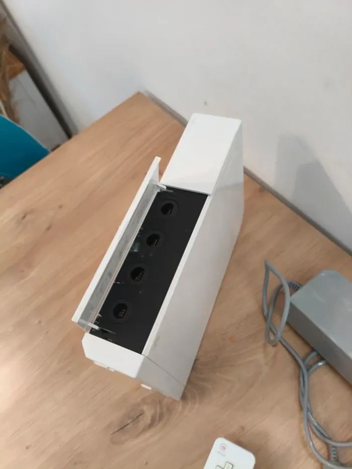 Console Nintendo Wii lire l'annonce - photo numéro 4