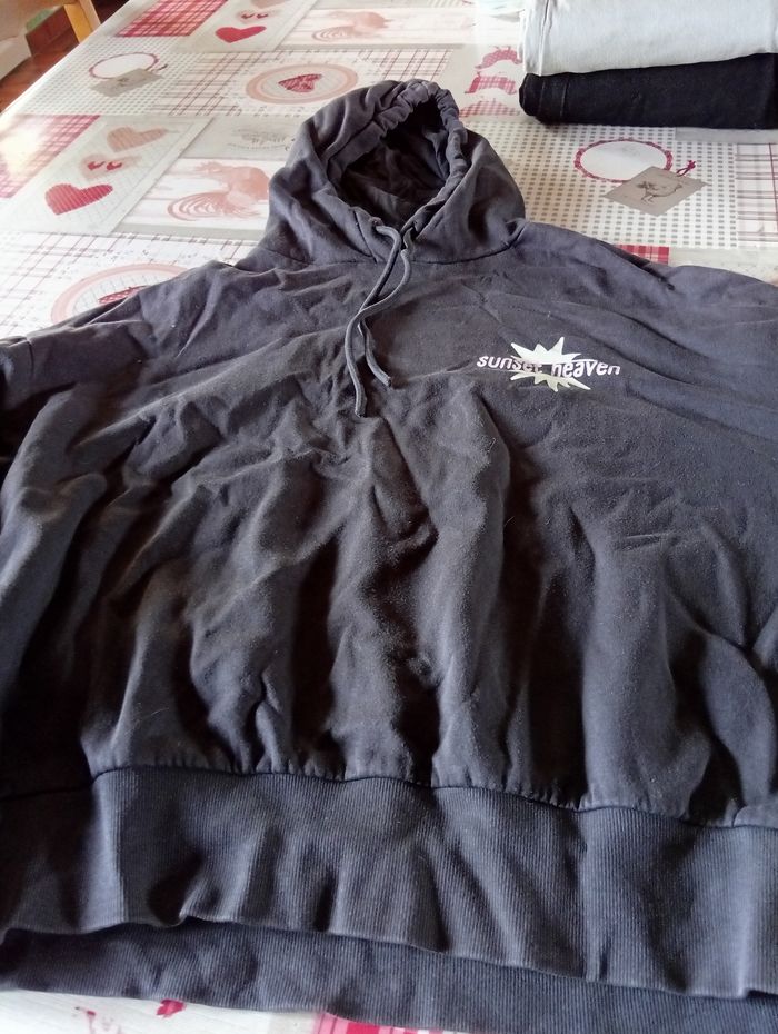 Sweat capuche