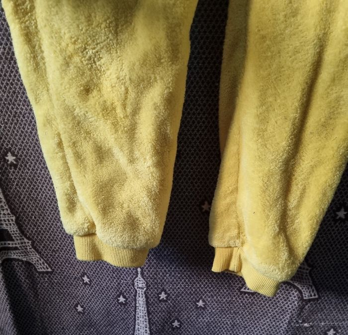 Combi-pyjama Pikachu 8ans mixte - photo numéro 3