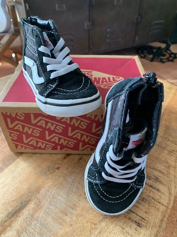 Vans. SK8-Hi Zip p23.5
