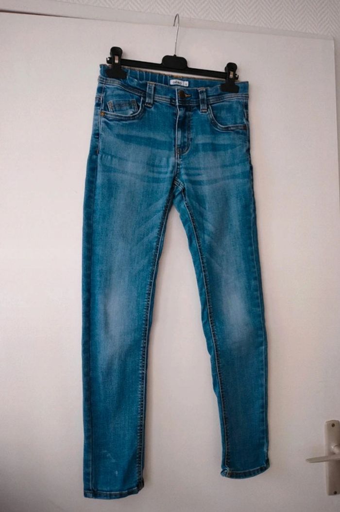 Jean slim Gémo taille 12ans
