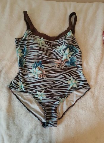 Maillot de bain 1 piece taille 46