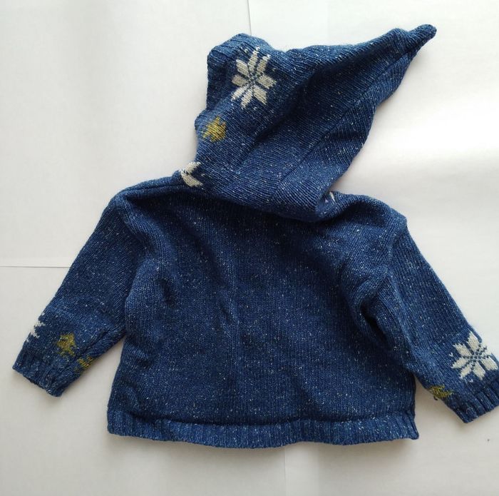 Gilet à capuche zippé Naf Naf, taille 12 mois. - photo numéro 2