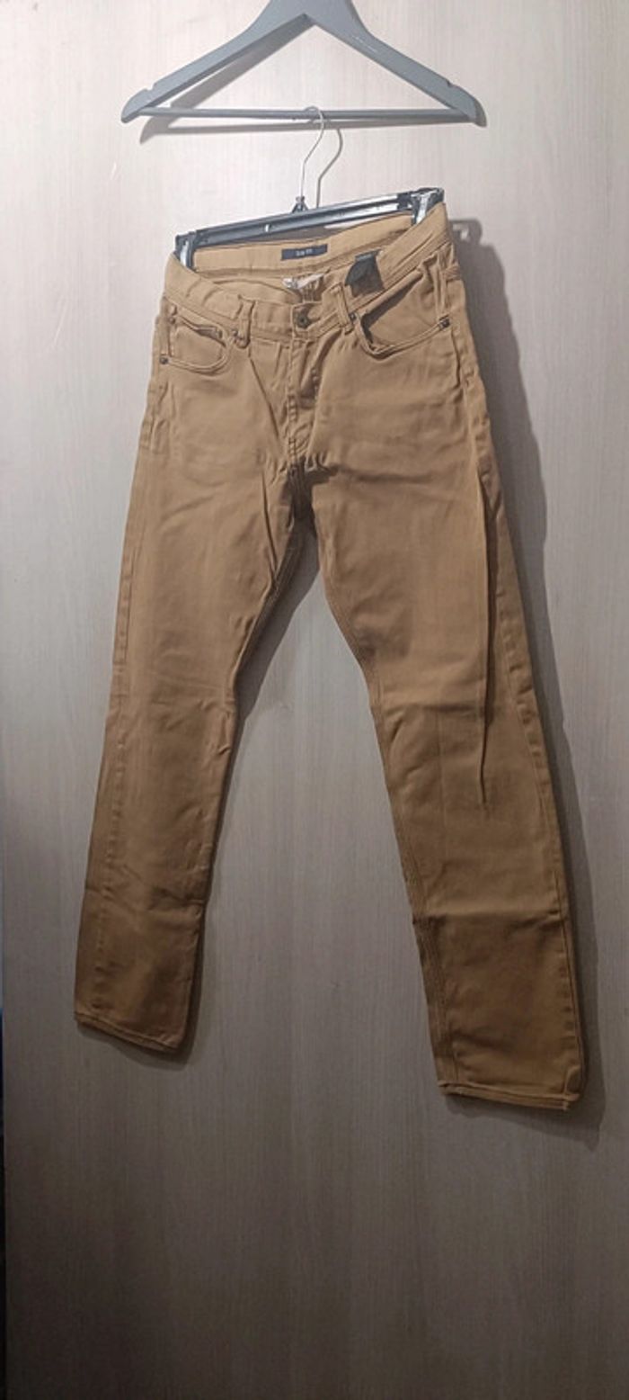 Jean H&M moutarde taille 40