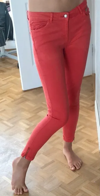 Pantalon jean rouge