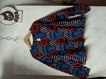 blouse catimini taille 10 ans, neuve jamais portée