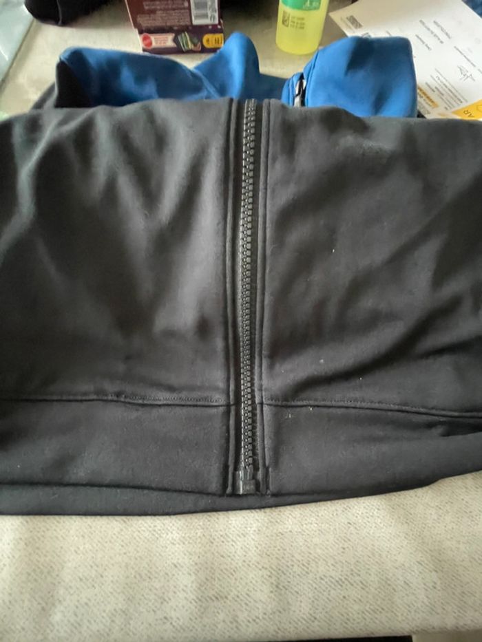 Gilet de sport Under Armour bleu et noir – Taille M - photo numéro 5