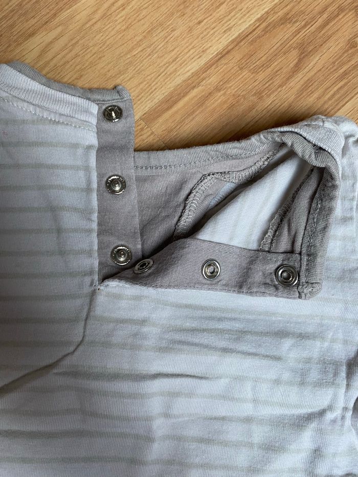 Tee shirt 12 mois - photo numéro 2