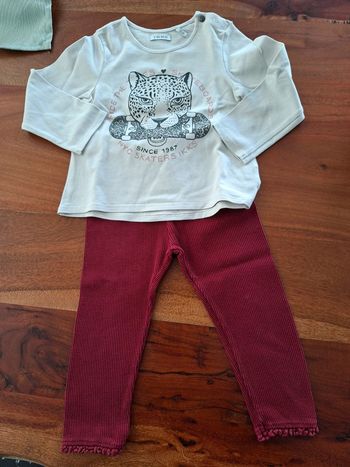 Tenue t-shirt manches longues Ikks et legging Kiabi 24 mois