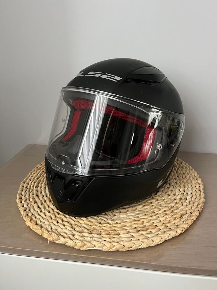 Casque enfant taille S comme neuf