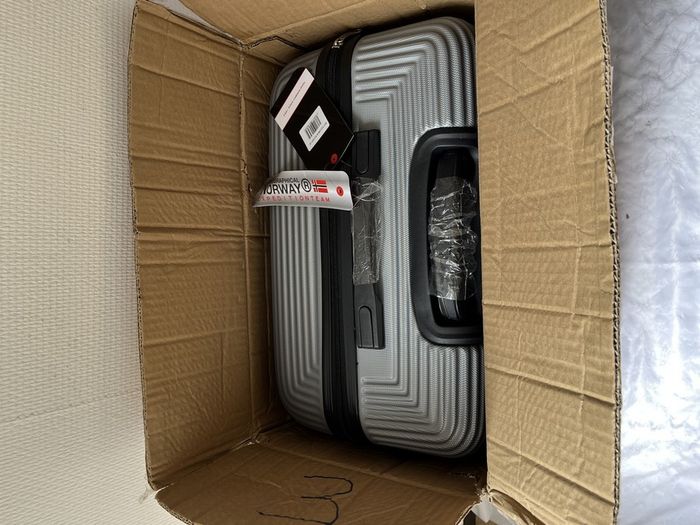 Set 3 valises rigides Geographical Norway gris à 4 roulettes, 1 valise à cabine 20 pouces, 1 moyenne - photo numéro 4