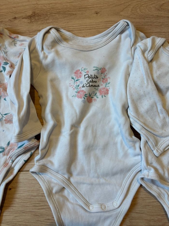 Lot de body 9M - photo numéro 3