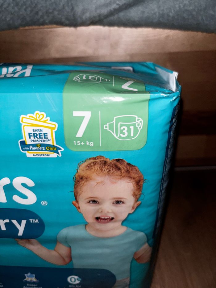 Maxi-Pack De 62 Couches Pampers Baby-Dry Neuf Dans L’emballage Taille: 7 - photo numéro 2