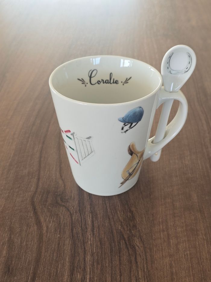 Tasse/Mug avec cuillère sur le thème de l'équitation. - photo numéro 1
