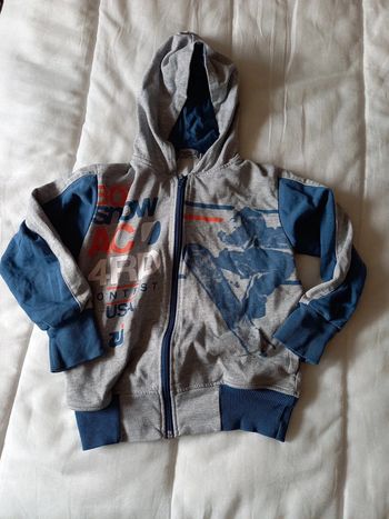 Sweat capuche