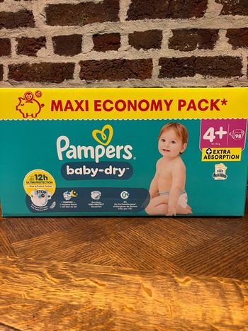 Pampers baby dry taille 4+