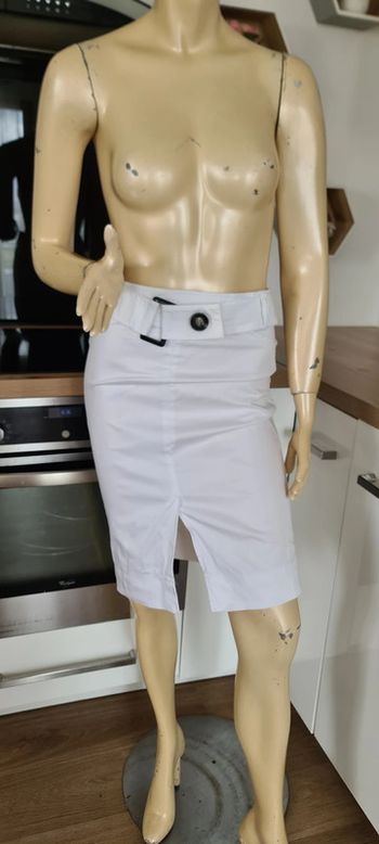 tres jolie jupe blanche camaieu taille 38