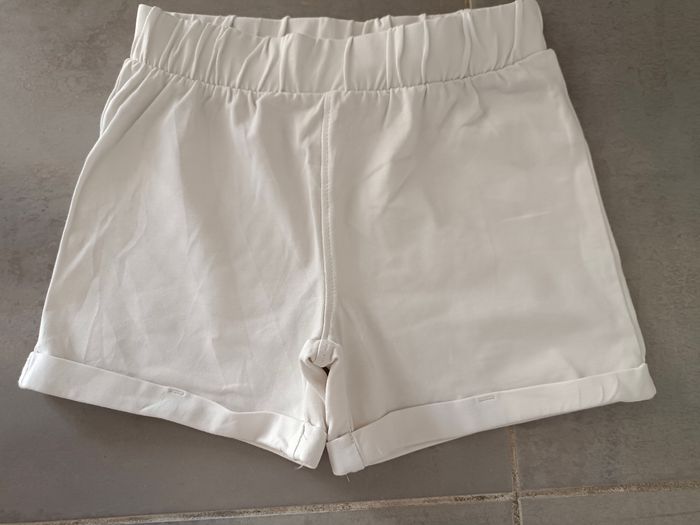 Lot de vêtements été fille en 6 ans - photo numéro 9