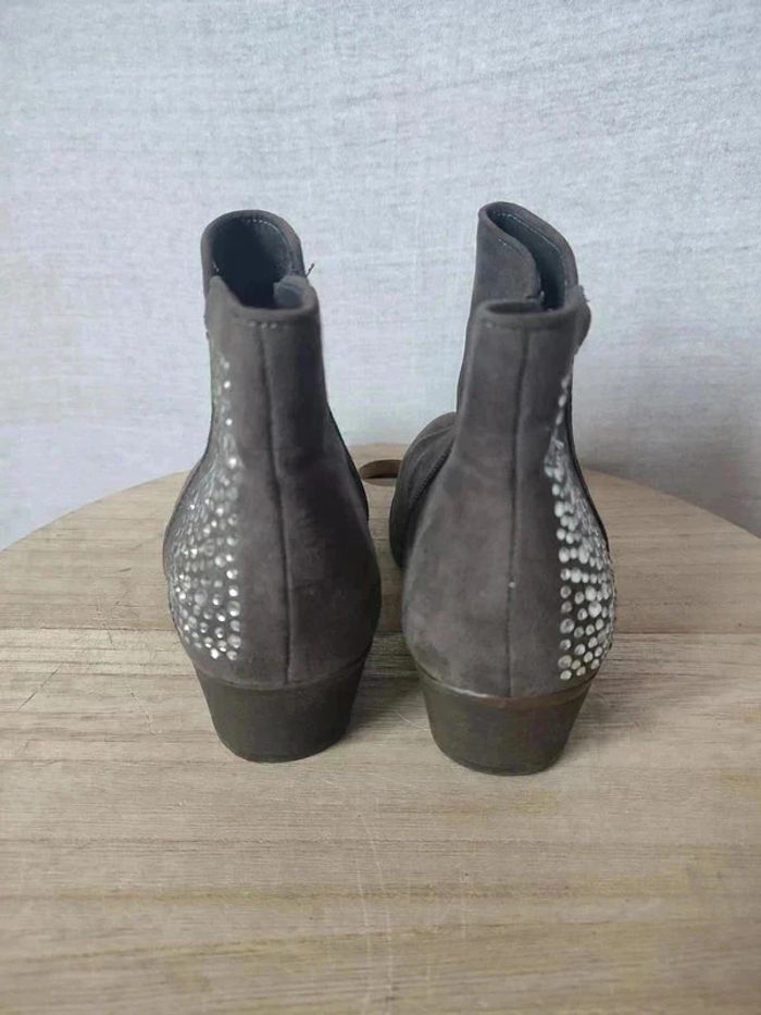 Bottines grises - photo numéro 5