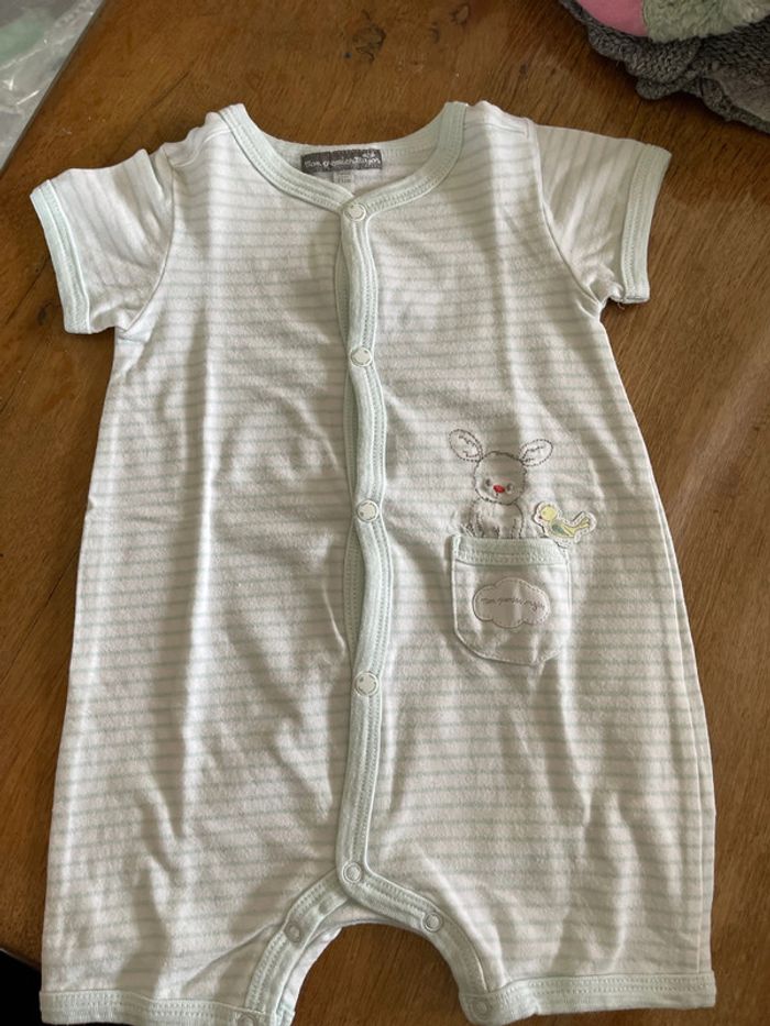 Barboteuse taille 9 mois