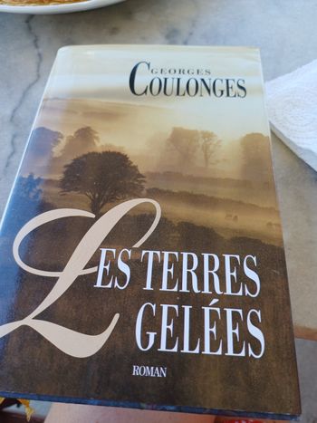 Livre Les Terres gelées 