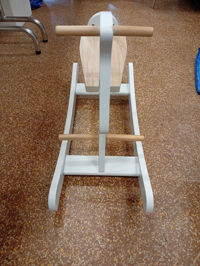 Cheval à bascule - photo numéro 2