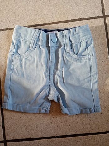 Short 9 mois