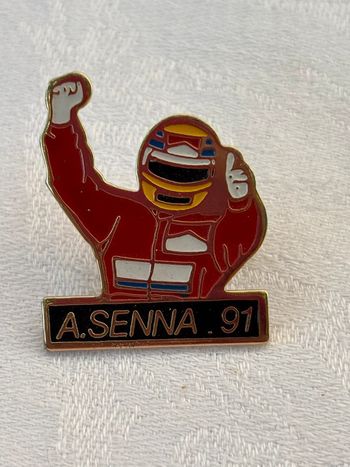 Pin’s Ayrton Senna – F1 Vintage & Collector