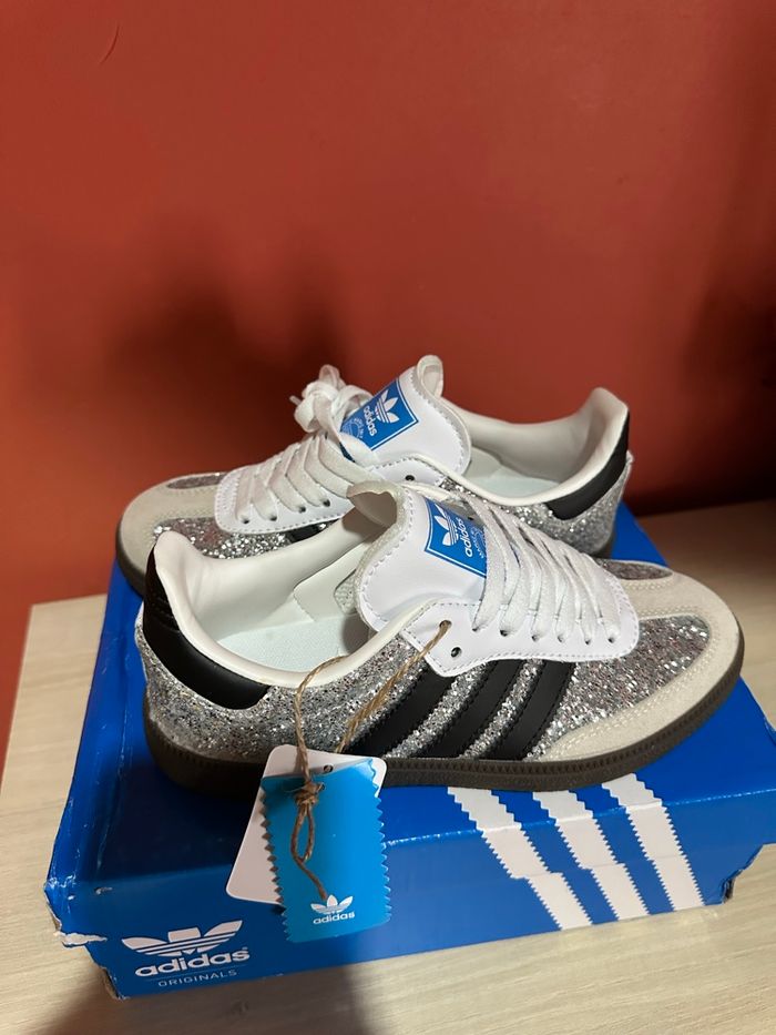 Samba à paillettes argenté - photo numéro 2